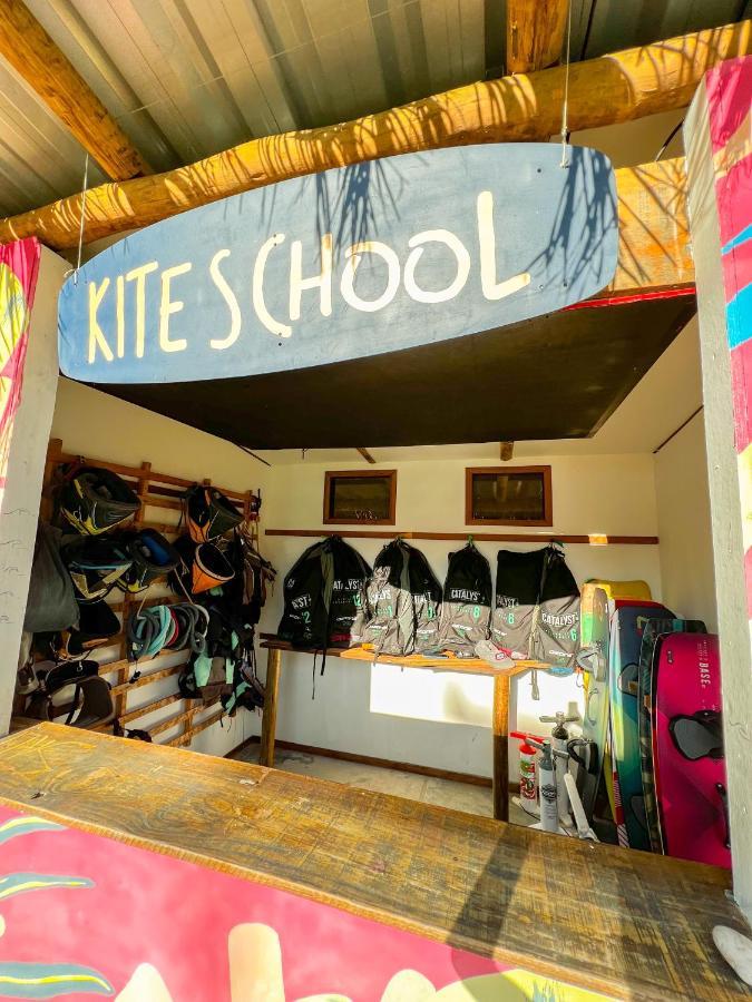 Indiana Kite School And Hostel Cumbuco Dış mekan fotoğraf